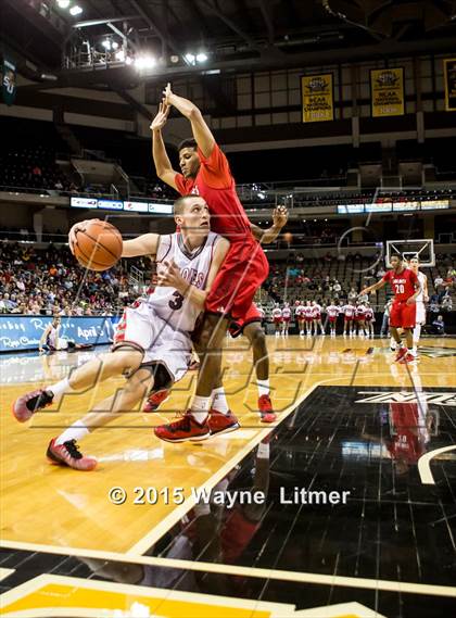 Thumbnail 1 in Holmes vs Dixie (KHSAA 9th Region Semifinal) photogallery.