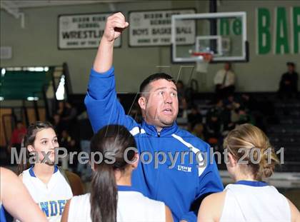 Thumbnail 1 in Franklin vs. Linden (Ram Jam) photogallery.