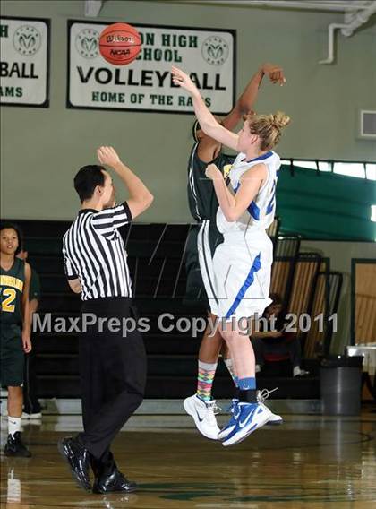 Thumbnail 1 in Franklin vs. Linden (Ram Jam) photogallery.