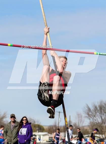 Thumbnail 2 in New Plymouth Invitational photogallery.