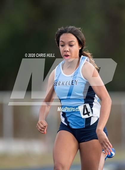 Thumbnail 1 in Berkeley Prep Track and Field invitational photogallery.