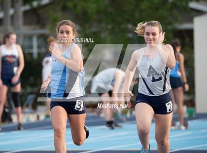 Thumbnail 3 in Berkeley Prep Track and Field invitational photogallery.