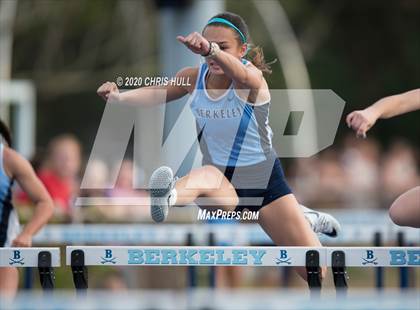 Thumbnail 2 in Berkeley Prep Track and Field invitational photogallery.