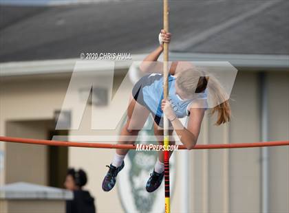 Thumbnail 2 in Berkeley Prep Track and Field invitational photogallery.