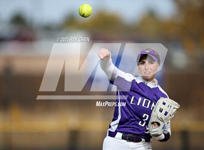 Thumbnail 3 in Lutheran vs. University (CHSAA 3A Championship) photogallery.
