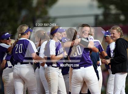 Thumbnail 2 in Lutheran vs. University (CHSAA 3A Championship) photogallery.