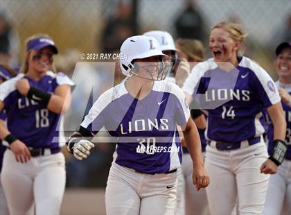 Thumbnail 2 in Lutheran vs. University (CHSAA 3A Championship) photogallery.