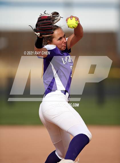 Thumbnail 1 in Lutheran vs. University (CHSAA 3A Championship) photogallery.