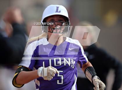 Thumbnail 2 in Lutheran vs. University (CHSAA 3A Championship) photogallery.