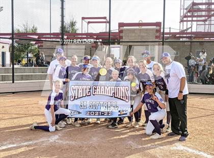 Thumbnail 2 in Lutheran vs. University (CHSAA 3A Championship) photogallery.