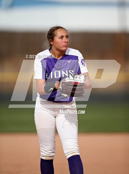 Thumbnail 2 in Lutheran vs. University (CHSAA 3A Championship) photogallery.