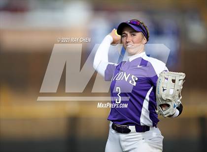 Thumbnail 1 in Lutheran vs. University (CHSAA 3A Championship) photogallery.