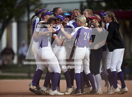 Thumbnail 1 in Lutheran vs. University (CHSAA 3A Championship) photogallery.