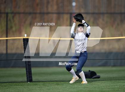 Thumbnail 2 in Lutheran vs. University (CHSAA 3A Championship) photogallery.