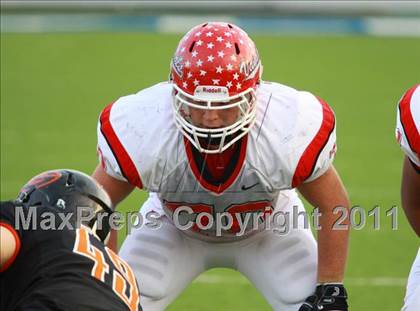 Thumbnail 3 in Van vs. Gilmer (3A Division 2 Region 2 Area Playoffs) photogallery.