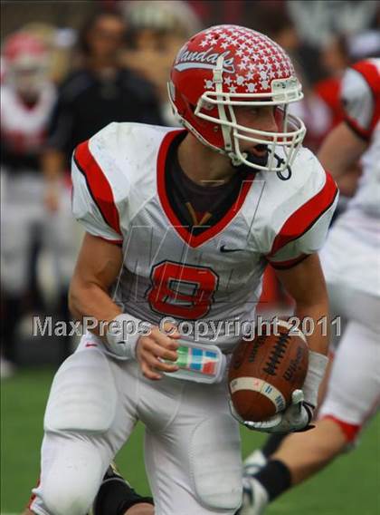 Thumbnail 3 in Van vs. Gilmer (3A Division 2 Region 2 Area Playoffs) photogallery.
