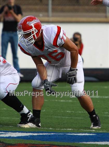 Thumbnail 1 in Van vs. Gilmer (3A Division 2 Region 2 Area Playoffs) photogallery.