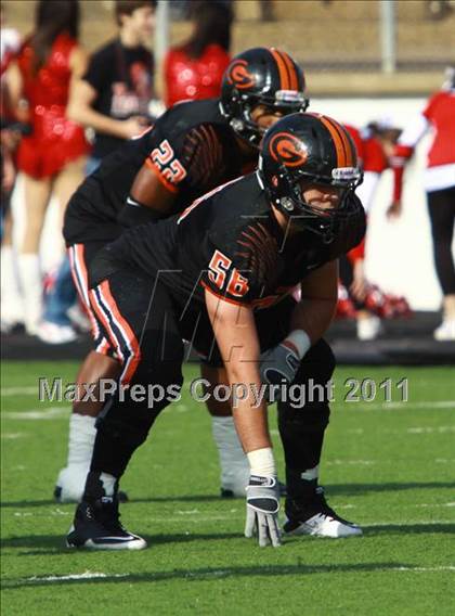Thumbnail 1 in Van vs. Gilmer (3A Division 2 Region 2 Area Playoffs) photogallery.