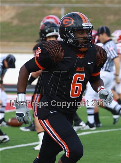 Thumbnail 3 in Van vs. Gilmer (3A Division 2 Region 2 Area Playoffs) photogallery.