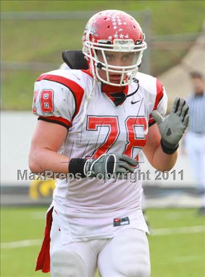Thumbnail 1 in Van vs. Gilmer (3A Division 2 Region 2 Area Playoffs) photogallery.