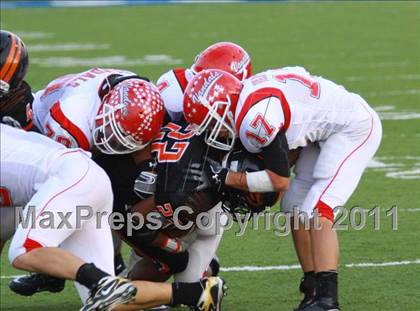 Thumbnail 1 in Van vs. Gilmer (3A Division 2 Region 2 Area Playoffs) photogallery.