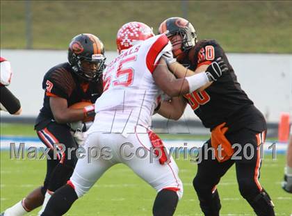 Thumbnail 3 in Van vs. Gilmer (3A Division 2 Region 2 Area Playoffs) photogallery.
