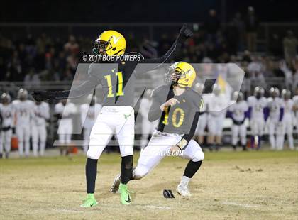 Thumbnail 1 in Woodbridge vs. Lake Braddock (VHSL 6A North Region C Semifinal) photogallery.