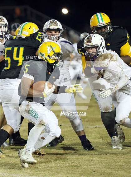 Thumbnail 2 in Woodbridge vs. Lake Braddock (VHSL 6A North Region C Semifinal) photogallery.