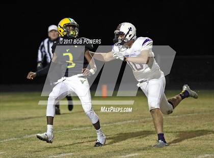 Thumbnail 2 in Woodbridge vs. Lake Braddock (VHSL 6A North Region C Semifinal) photogallery.