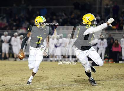 Thumbnail 3 in Woodbridge vs. Lake Braddock (VHSL 6A North Region C Semifinal) photogallery.