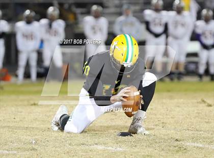 Thumbnail 3 in Woodbridge vs. Lake Braddock (VHSL 6A North Region C Semifinal) photogallery.