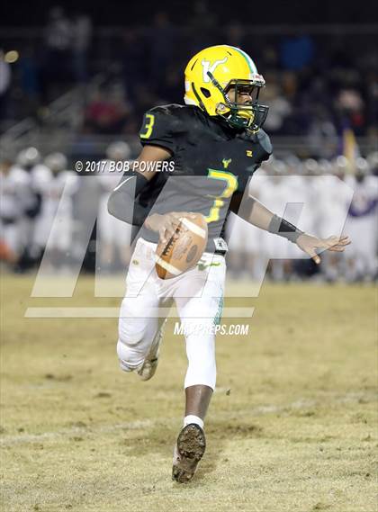 Thumbnail 3 in Woodbridge vs. Lake Braddock (VHSL 6A North Region C Semifinal) photogallery.