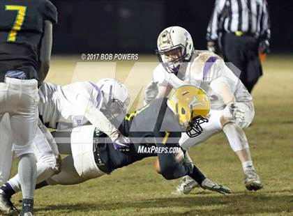 Thumbnail 3 in Woodbridge vs. Lake Braddock (VHSL 6A North Region C Semifinal) photogallery.