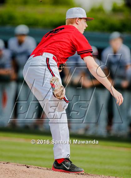Thumbnail 2 in Notre Dame (SO) vs Harvard-Westlake photogallery.