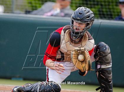 Thumbnail 2 in Notre Dame (SO) vs Harvard-Westlake photogallery.