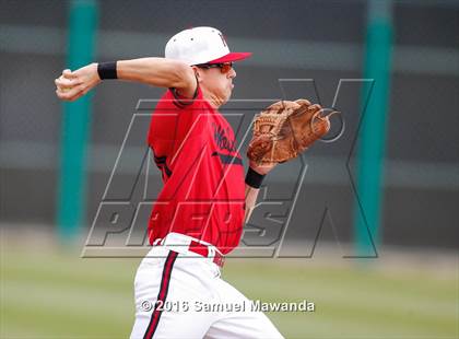 Thumbnail 3 in Notre Dame (SO) vs Harvard-Westlake photogallery.
