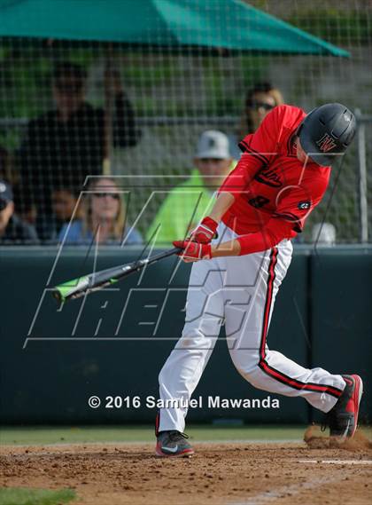 Thumbnail 3 in Notre Dame (SO) vs Harvard-Westlake photogallery.