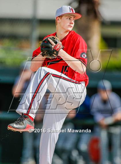 Thumbnail 1 in Notre Dame (SO) vs Harvard-Westlake photogallery.