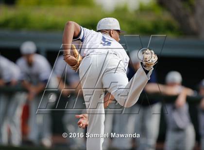 Thumbnail 3 in Notre Dame (SO) vs Harvard-Westlake photogallery.