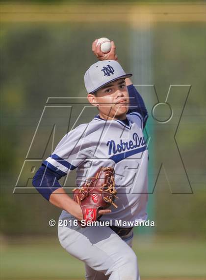 Thumbnail 3 in Notre Dame (SO) vs Harvard-Westlake photogallery.