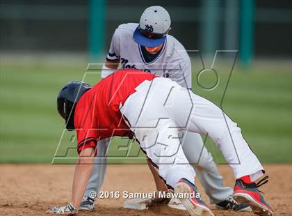 Thumbnail 3 in Notre Dame (SO) vs Harvard-Westlake photogallery.
