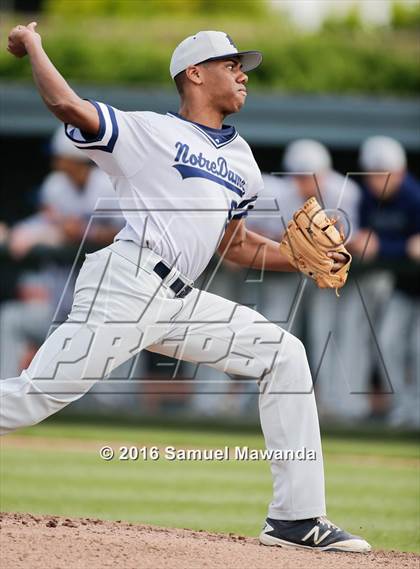 Thumbnail 2 in Notre Dame (SO) vs Harvard-Westlake photogallery.