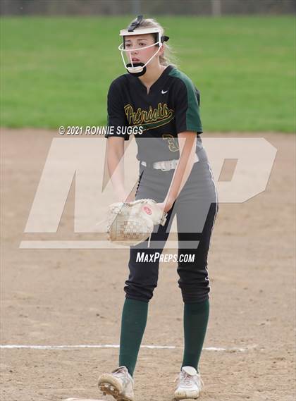 Thumbnail 1 in Coventry @ Windsor Locks photogallery.
