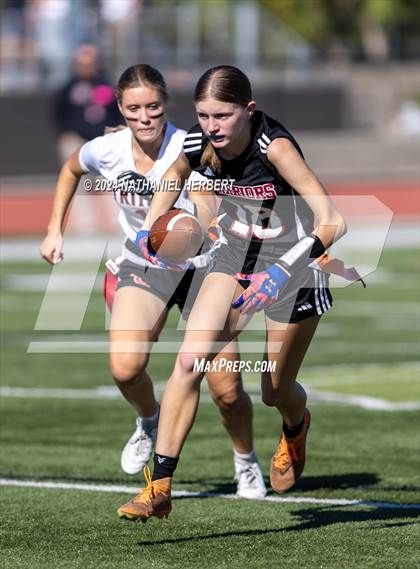 Thumbnail 2 in San Clemente vs. Troy (CIF-SS Division 3 Final) photogallery.