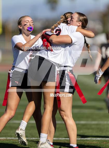 Thumbnail 2 in San Clemente vs. Troy (CIF-SS Division 3 Final) photogallery.