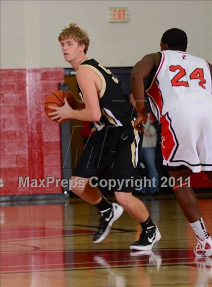 Thumbnail 3 in Knoxville Central vs Bradley Central (Maryville Christmas Invitational Tournament) photogallery.