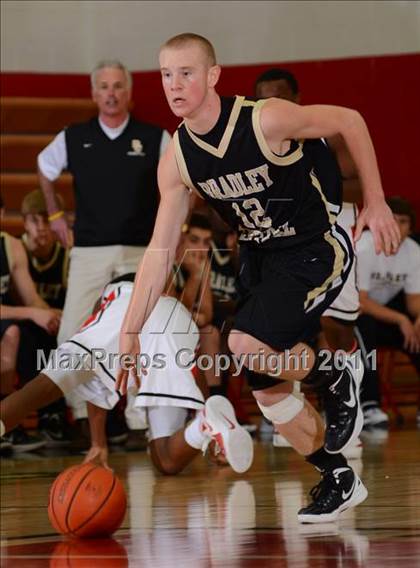Thumbnail 3 in Knoxville Central vs Bradley Central (Maryville Christmas Invitational Tournament) photogallery.