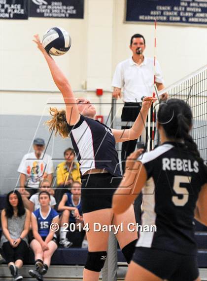 Thumbnail 1 in San Marino vs. Flintridge Prep photogallery.