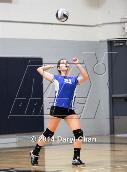 Thumbnail 1 in San Marino vs. Flintridge Prep photogallery.