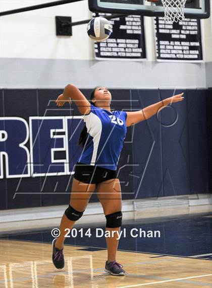 Thumbnail 2 in San Marino vs. Flintridge Prep photogallery.